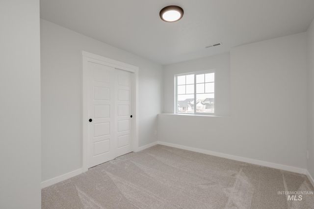 2135 S Border Way, Meridian, ID 83642