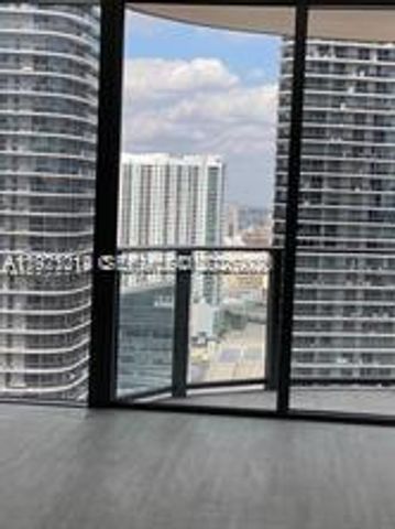 1000 Brickell Plz 3312, Miami, FL 33131