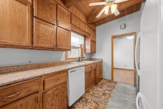 3102 15th Street A, Moline, IL 61265