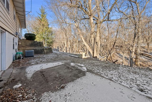 3102 15th Street A, Moline, IL 61265