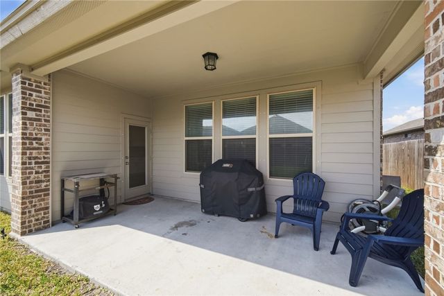 2418 Blessed St, Corpus Christi, TX 78418