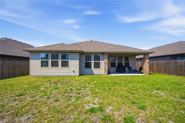2418 Blessed St, Corpus Christi, TX 78418