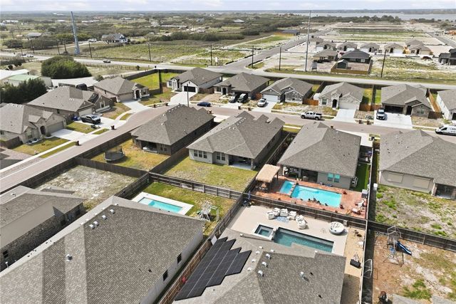 2418 Blessed St, Corpus Christi, TX 78418