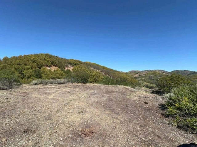 11 Calle Cresta, Temecula, CA 92590