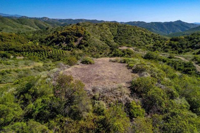 11 Calle Cresta, Temecula, CA 92590
