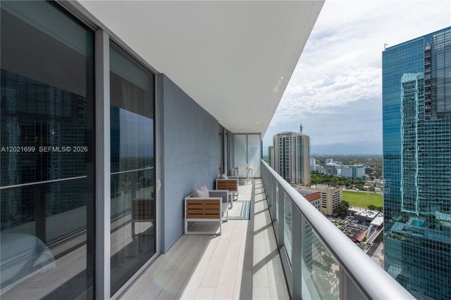 1300 Brickell Bay Dr 2900, Miami, FL 33131