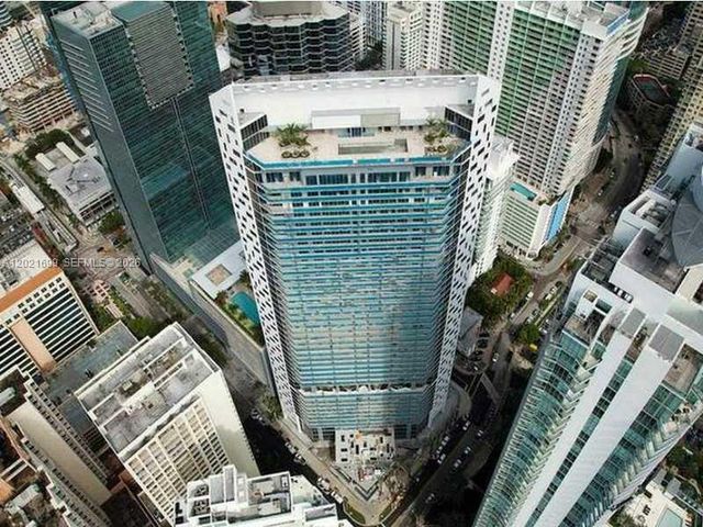 1300 Brickell Bay Dr 2900, Miami, FL 33131