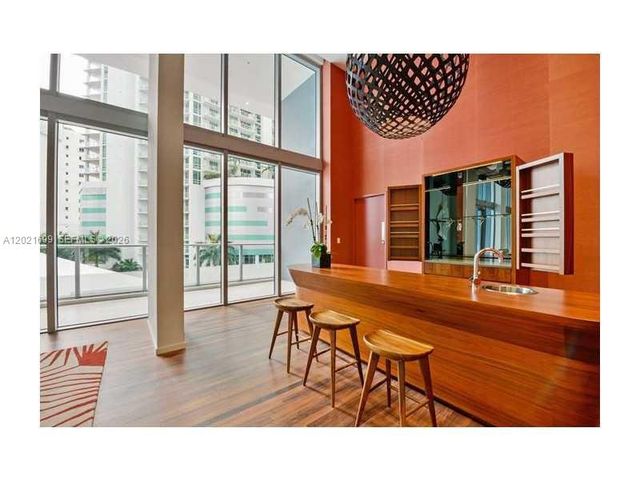 1300 Brickell Bay Dr 2900, Miami, FL 33131