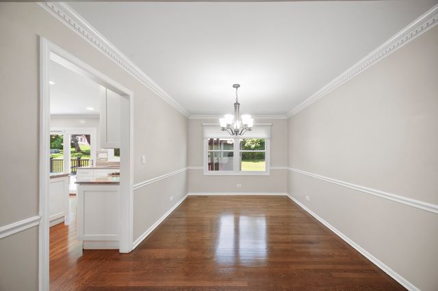 310 Chesterfield Lane, Vernon Hills, IL 60061