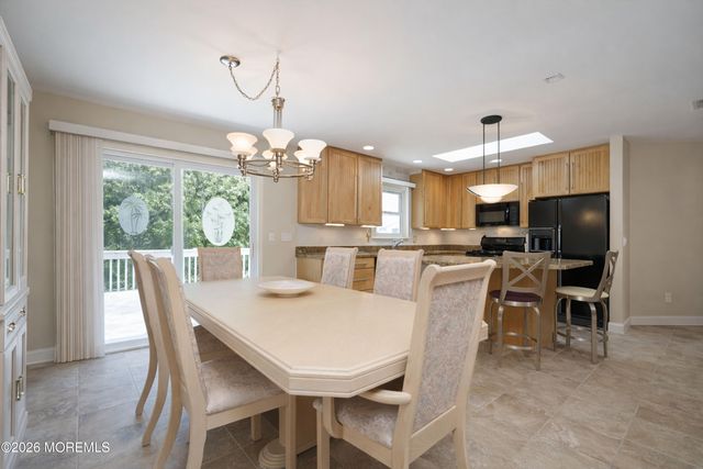 96 Heritage Drive, Howell, NJ 07731