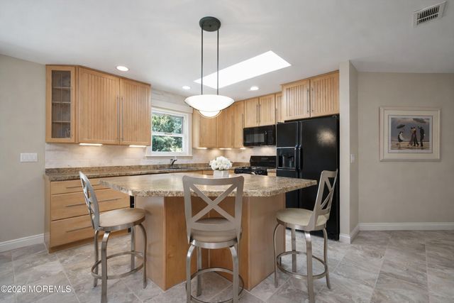 96 Heritage Drive, Howell, NJ 07731