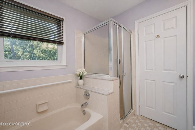 96 Heritage Drive, Howell, NJ 07731