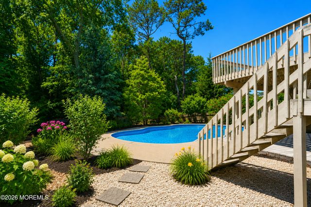 96 Heritage Drive, Howell, NJ 07731