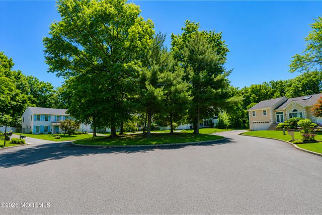 96 Heritage Drive, Howell, NJ 07731