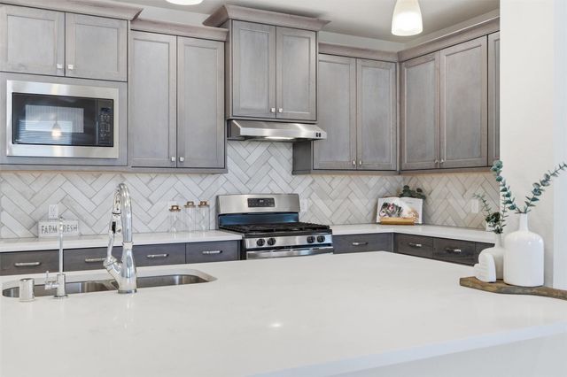 6010 Birchwood Cliff Trail, Katy, TX 77493