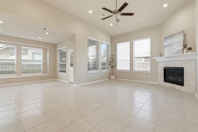 6010 Birchwood Cliff Trail, Katy, TX 77493