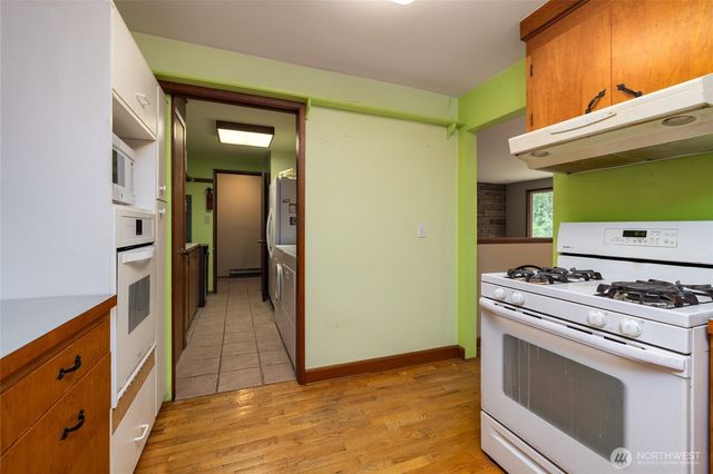 7823 Parker Road, Sedro Woolley, WA 98284