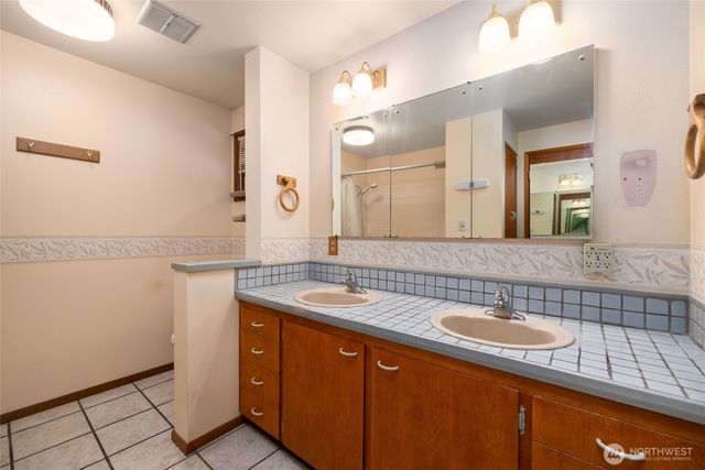 7823 Parker Road, Sedro Woolley, WA 98284