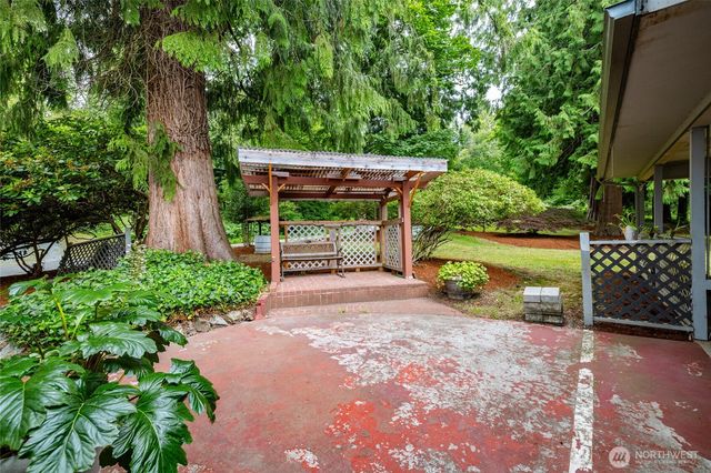 7823 Parker Road, Sedro Woolley, WA 98284