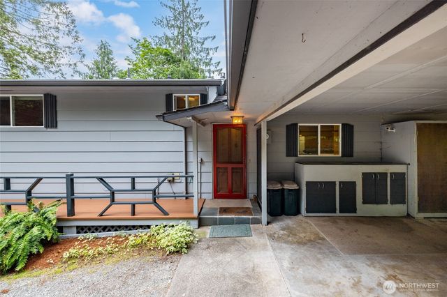 7823 Parker Road, Sedro Woolley, WA 98284