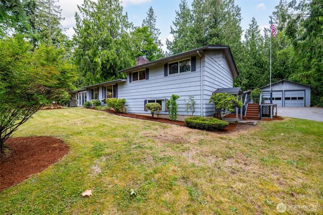 7823 Parker Road, Sedro Woolley, WA 98284