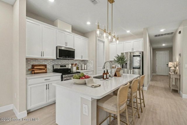 602 Napoli Way, Howey-in-the-hills, FL 34737