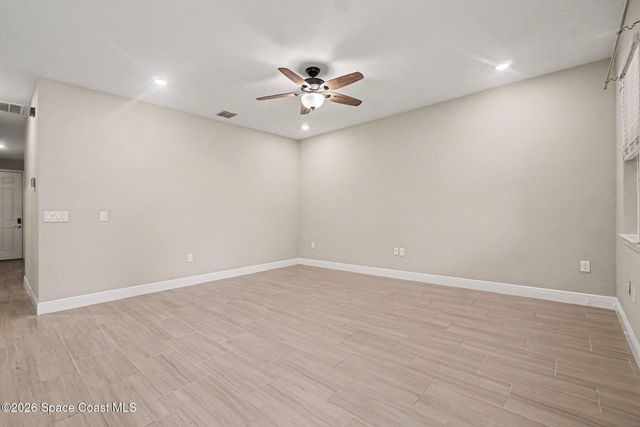 602 Napoli Way, Howey-in-the-hills, FL 34737