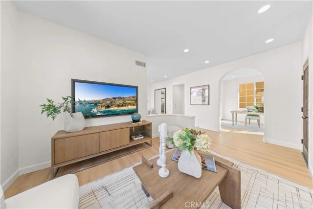 213 Great Lawn, Irvine, CA 92620