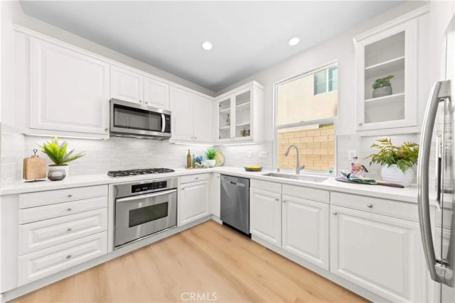 213 Great Lawn, Irvine, CA 92620