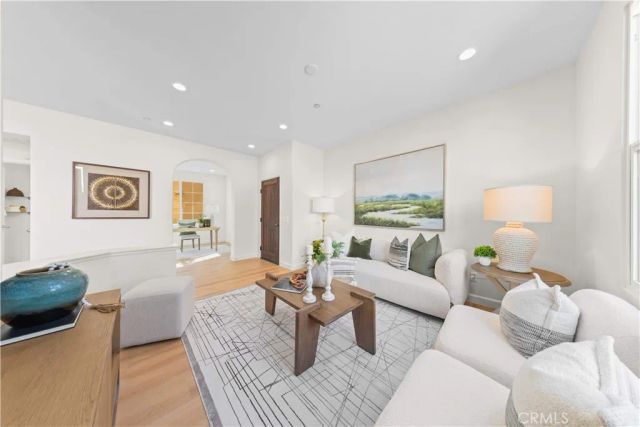 213 Great Lawn, Irvine, CA 92620