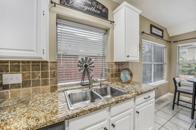 2010 Cannonbury Lane, Richmond, TX 77406