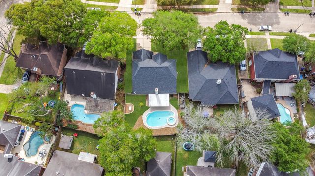 2010 Cannonbury Lane, Richmond, TX 77406