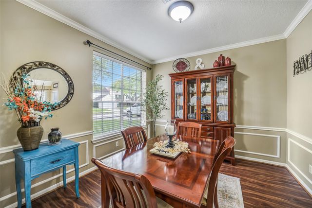 2010 Cannonbury Lane, Richmond, TX 77406