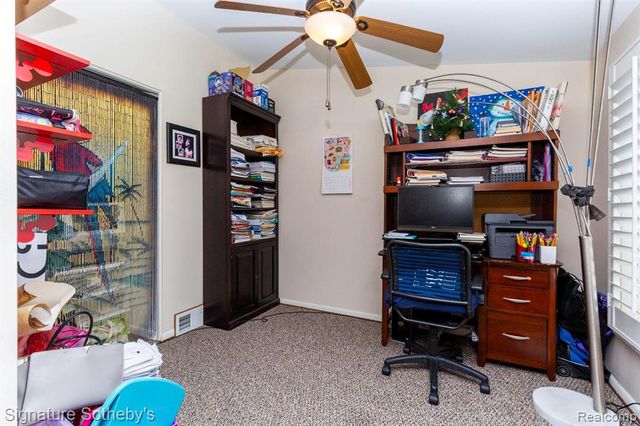 1155 Derby Road 8, Birmingham, MI 48009