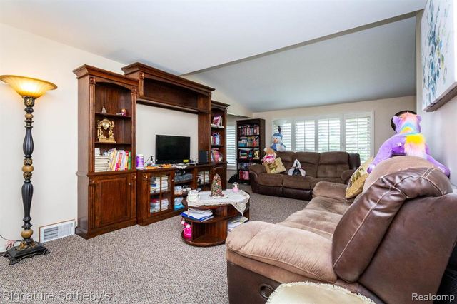 1155 Derby Road 8, Birmingham, MI 48009