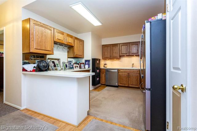 1155 Derby Road 8, Birmingham, MI 48009