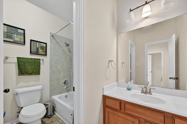 828 Apple Hill Drive, Allen, TX 75013