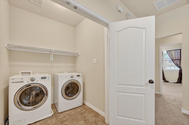 828 Apple Hill Drive, Allen, TX 75013