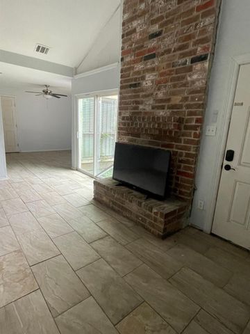 12215 Wild Pine Drive C, Houston, TX 77039