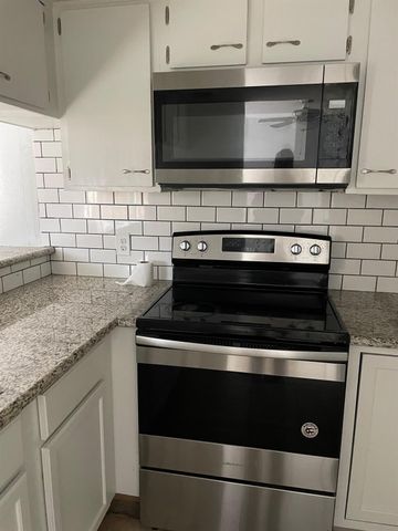 12215 Wild Pine Drive C, Houston, TX 77039