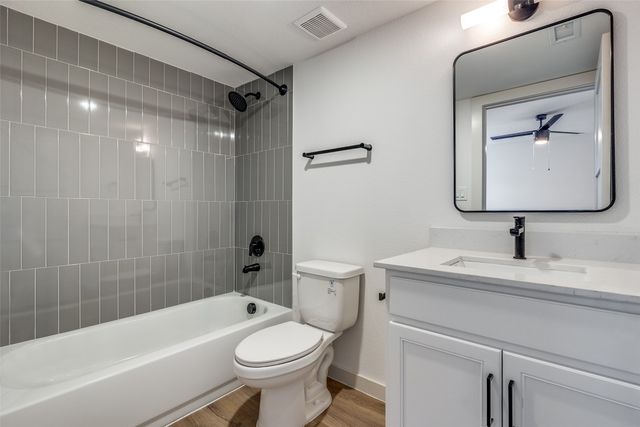 715 N Lancaster Avenue 604, Dallas, TX 75203