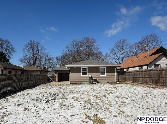 1820 N 62Nd Street, Lincoln, NE 68505