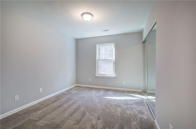 12 Glenabbey Drive NW, Cartersville, GA 30120