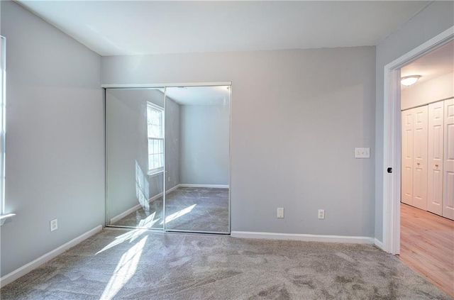 12 Glenabbey Drive NW, Cartersville, GA 30120