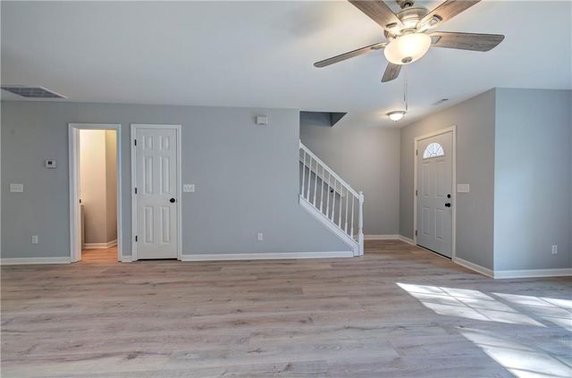 12 Glenabbey Drive NW, Cartersville, GA 30120