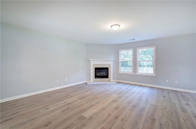 12 Glenabbey Drive NW, Cartersville, GA 30120