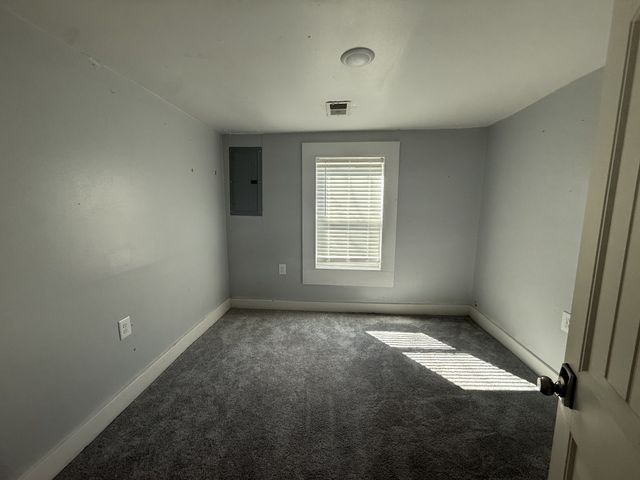 219 Cedar St, Hohenwald, TN 38462