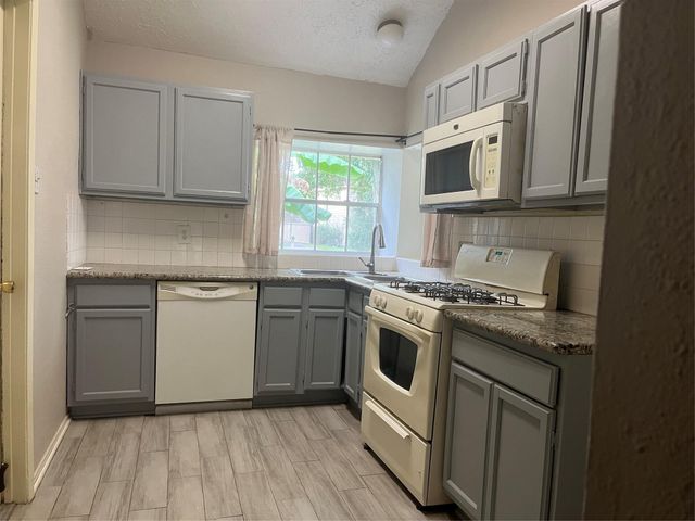 343 Elder Vista Drive, Houston, TX 77598