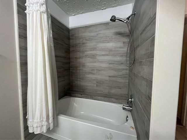 343 Elder Vista Drive, Houston, TX 77598