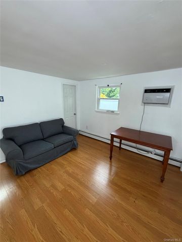 1390 America Avenue, West Babylon, NY 11704